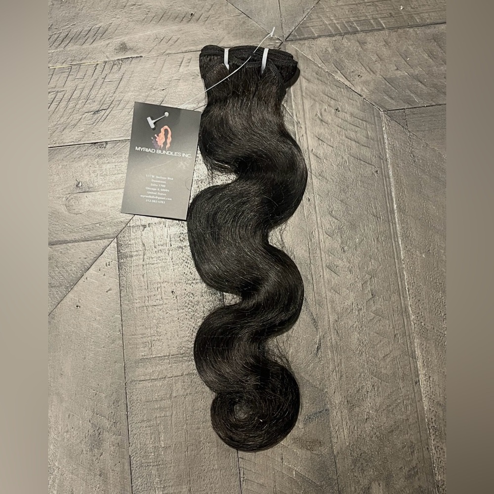 100% HUMAN HAIR SDD BUNDLE (Body Wave -1b)